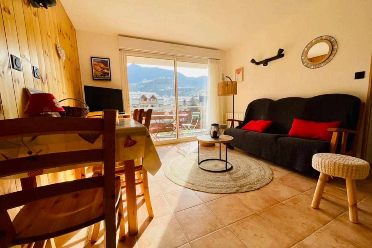 Flat Appartement 43 M With Balcony In Briancon Exterior foto